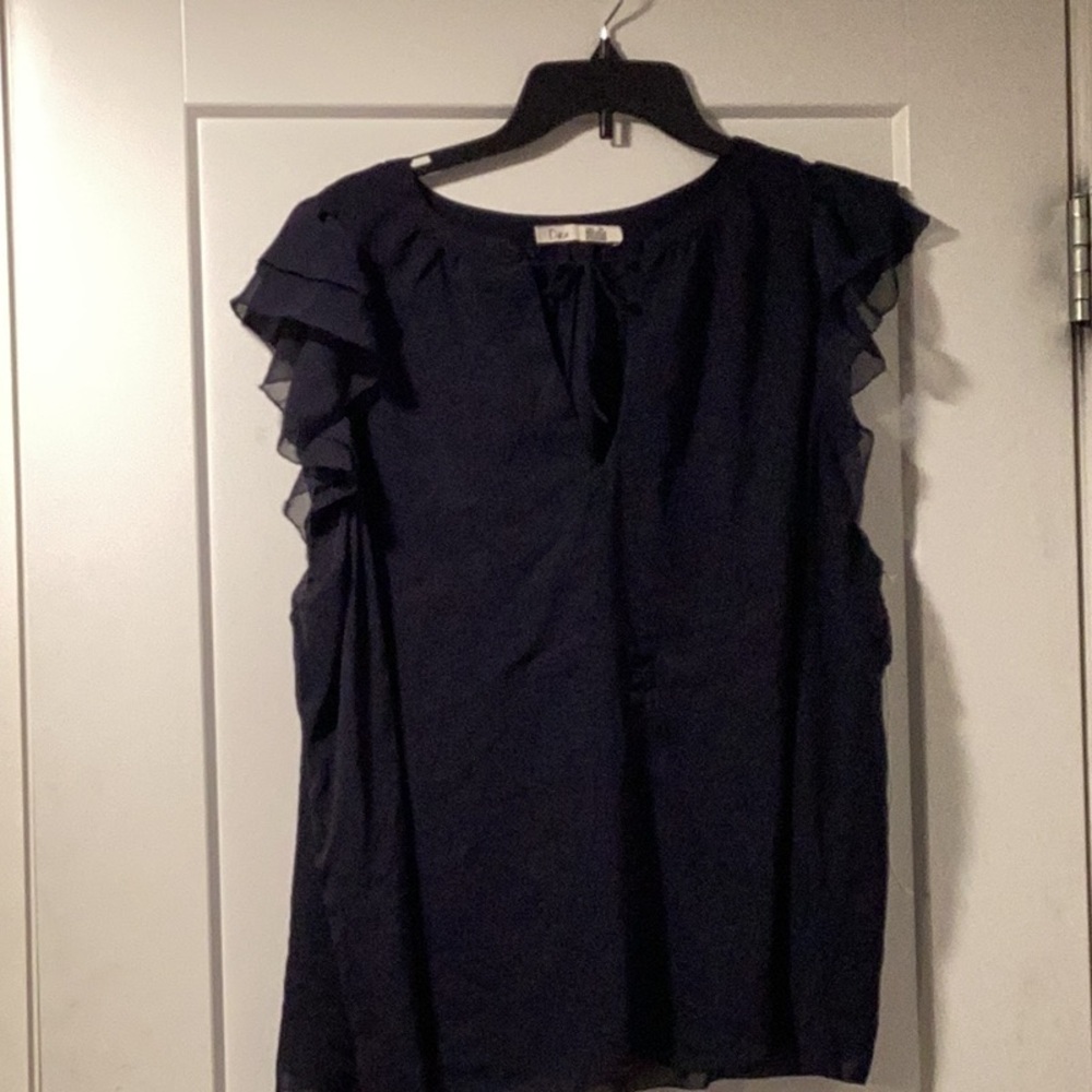 Dex Size‎ 2X Navy Ruffle Sleeve Top